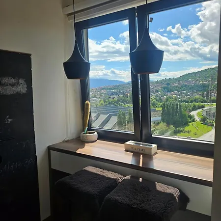 Kosevo Stadium View דירה